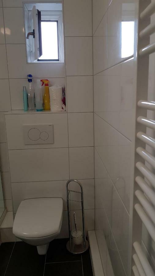 Outletcity Ferienwohnung Apartment 2 Metzingen  Bagian luar foto